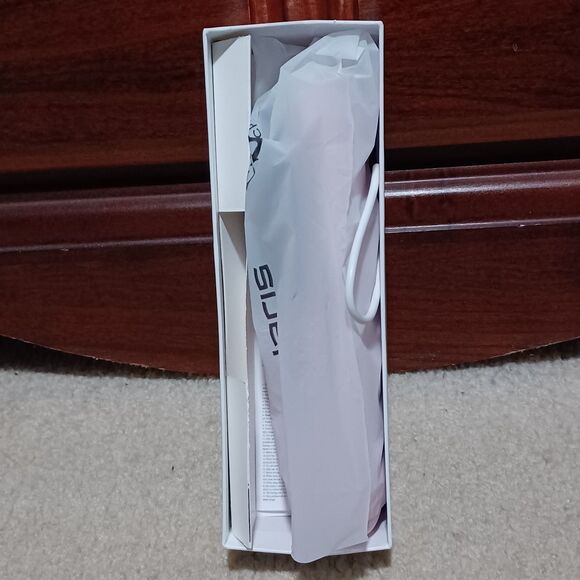 NIB Portable Hair Straightener Comb, Pale Pink - Picture 4 of 6